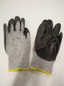 RRP £200 Brand New Pairs Of Klass Tek 5000 Gloves