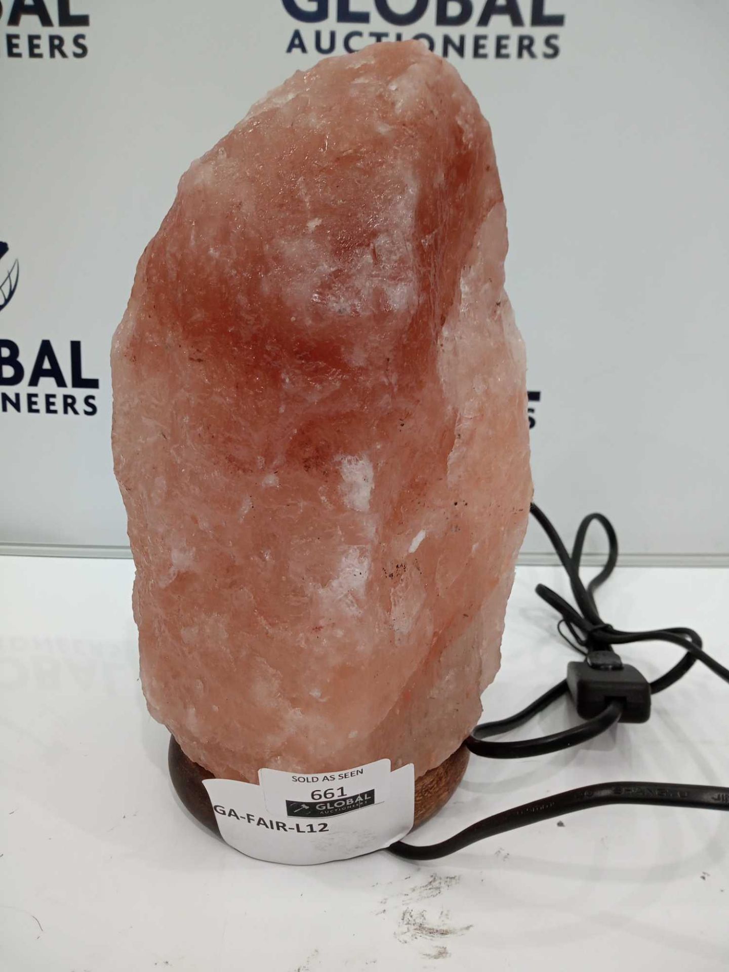 RRP £80 Healing Natural Spirit Salt Lamp