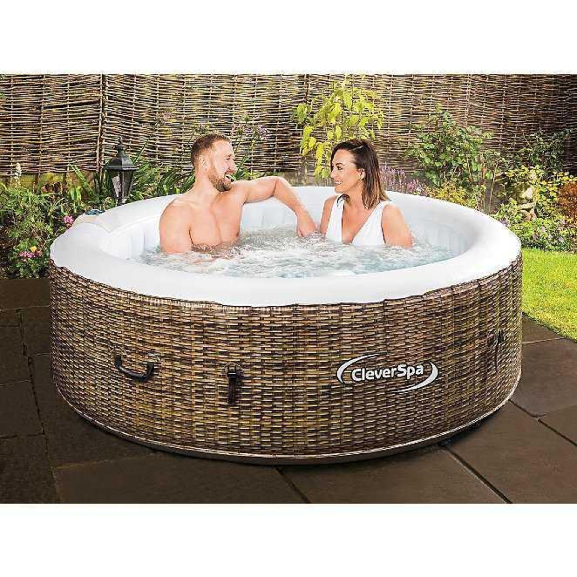 Rrp £320 Boxed Borneo Cleverspa 4-Person Inflatable Hot Tub