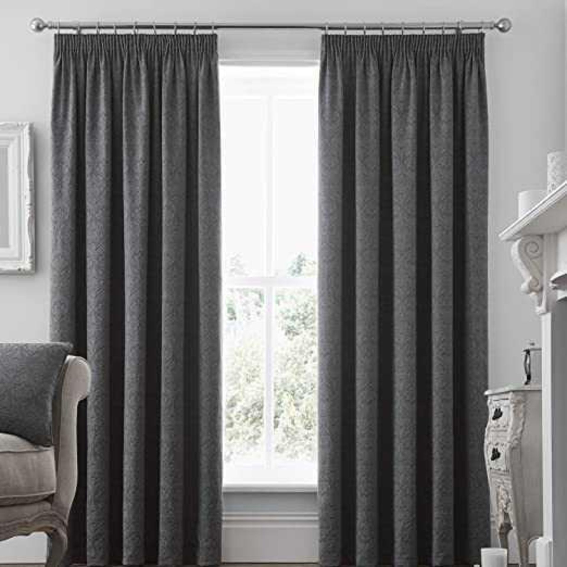 Combined Rrp £175 Lot To Contain 3 Assorted Curtains - Image 5 of 8