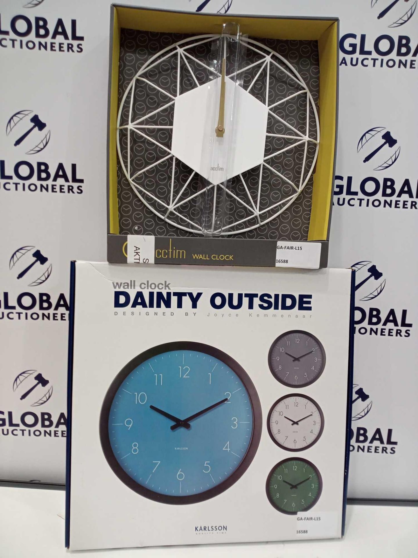 Rip £20 £30 Each Assorted Clutch To Include A London Clock Company Buzz Mantel Clock A Walplus White - Image 2 of 2