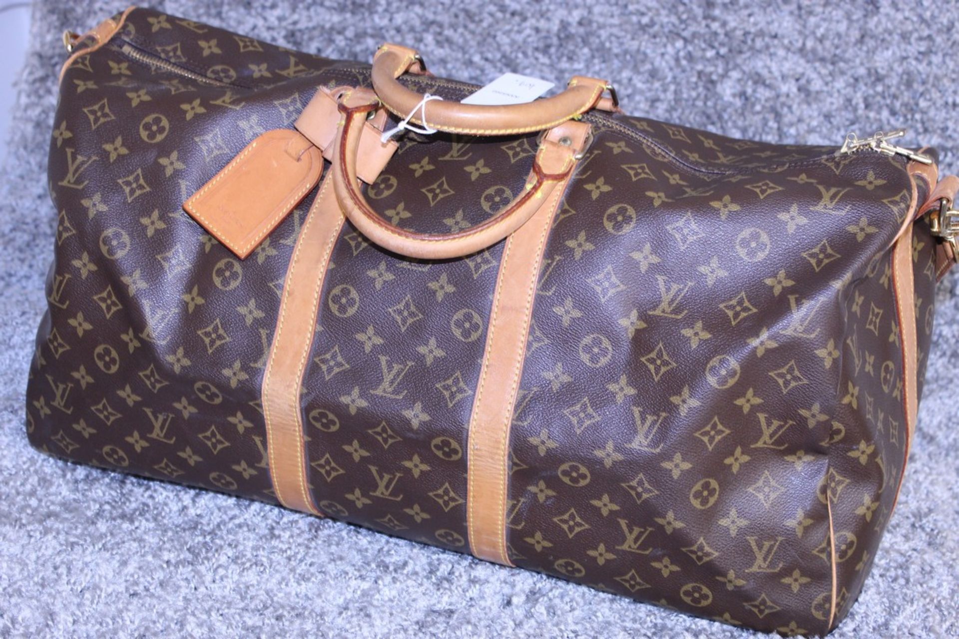 RRP £1,440 Louis Vuitton Keepall Bandouliere 55 Shoulder Bag - Image 5 of 6