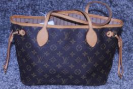 RRP £1,920 Louis Vuitton Neverfull Shoulder Bag