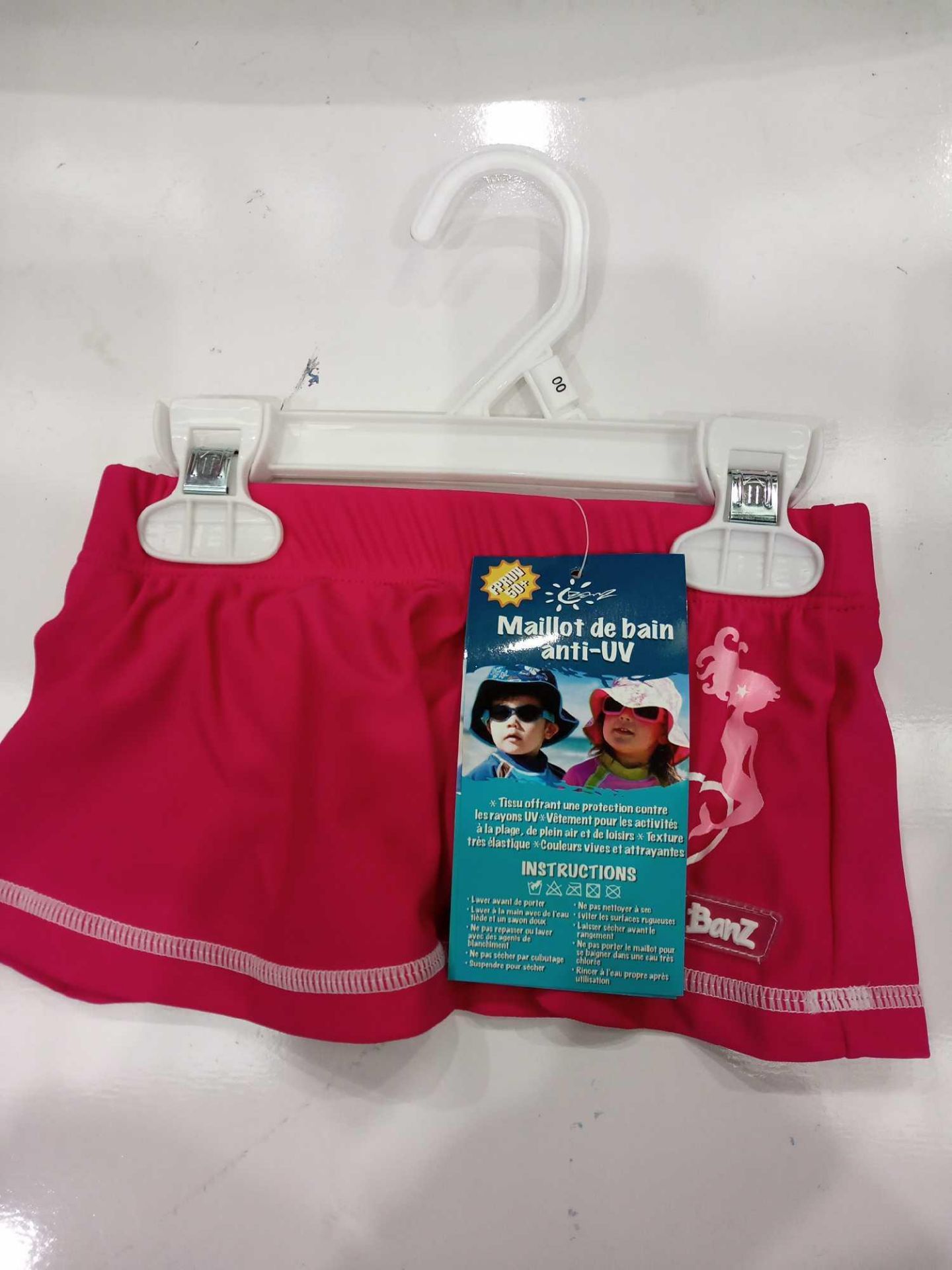 RRP £110 Lot To Contain 22 Brand New Pairs Of Bonz Uv Pink Children'S Swim Skirts