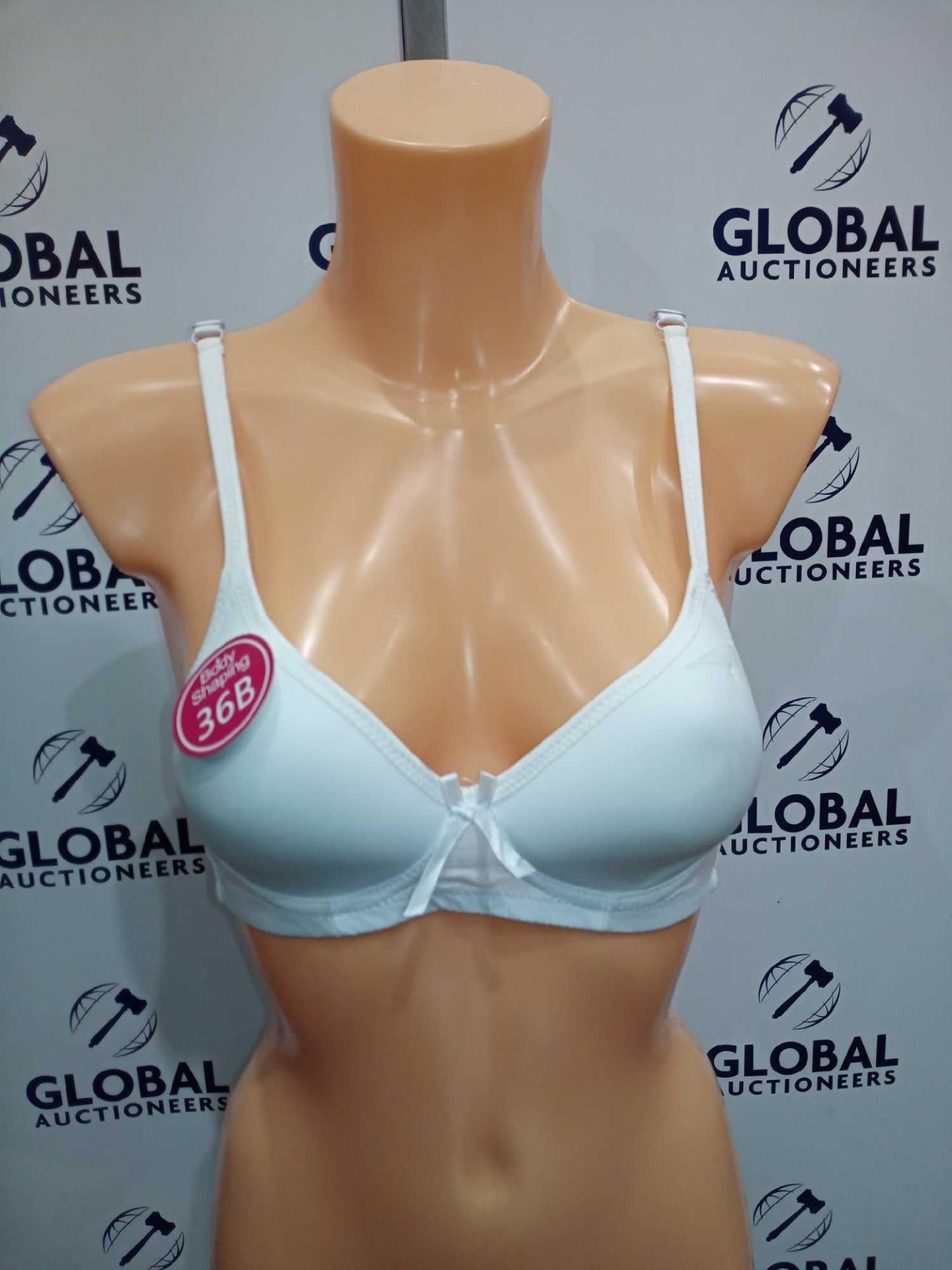 RRP £270 Lot To Contain 3 Brand New Packs Of 6 Hana Body Shaping Bras In White Colour Sizes 38C-