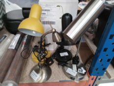 Rrp £130 Lot To Contain 4 Unboxed Assorted John Lewis Table Lamps To Include Contact Table Lights, B