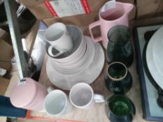 Rrp £100 Lot To Contain 12 Assorted Items To Include Coffee Jars, Hand Painted Vases, Plates And Mug