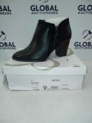 Rrp £50 Boxed Pair Of Astrid Size 9 Black Women'S Boots
