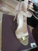 Rrp £60 Boxed Brand New Carvela Lulu Nude Occasion Stilettos