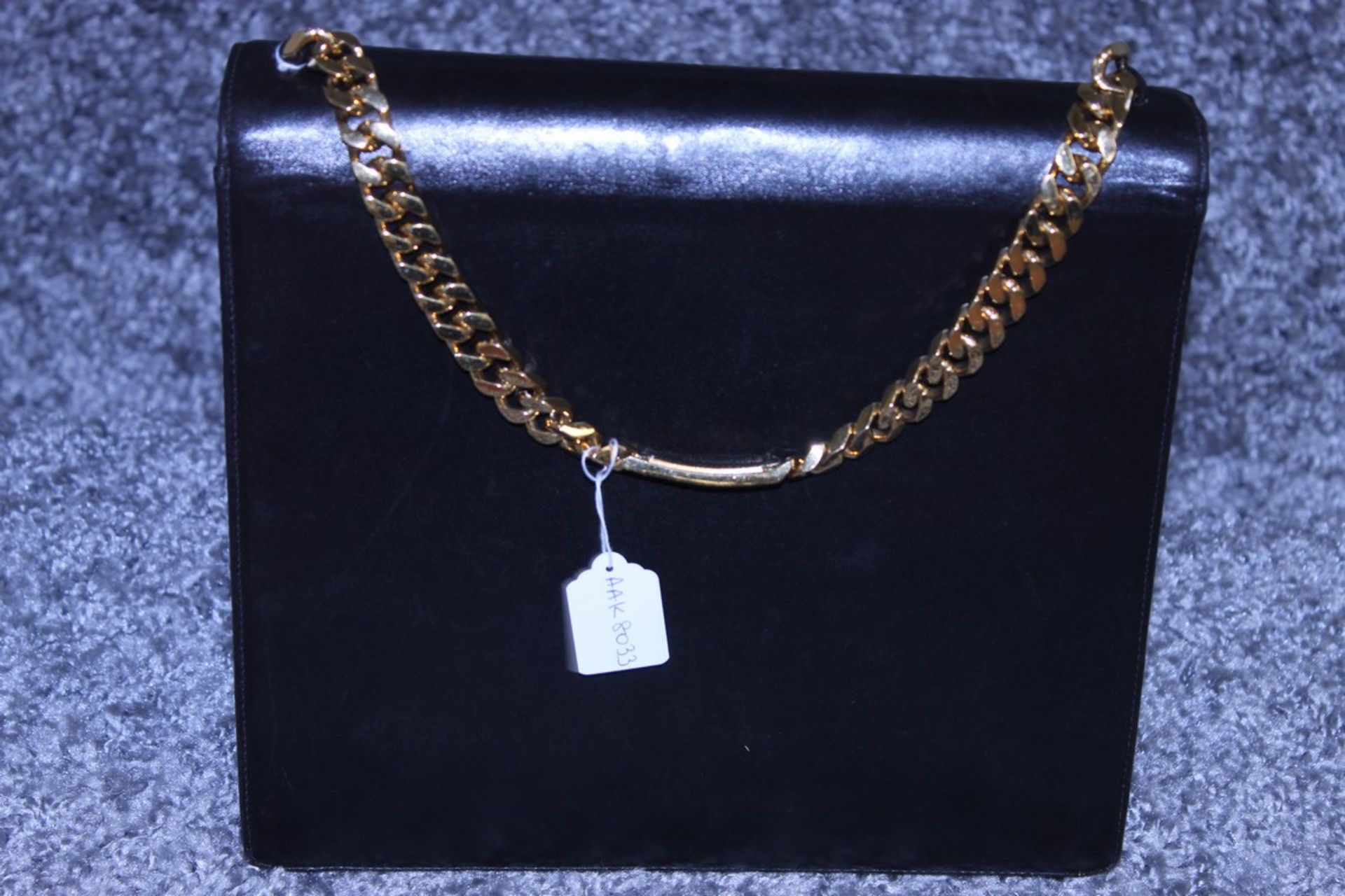 RRP £2000 Chanel Tall Logo Flap Chain Tote Shoulder Bag In Black Leather With Gold Chain Handles - Image 2 of 5