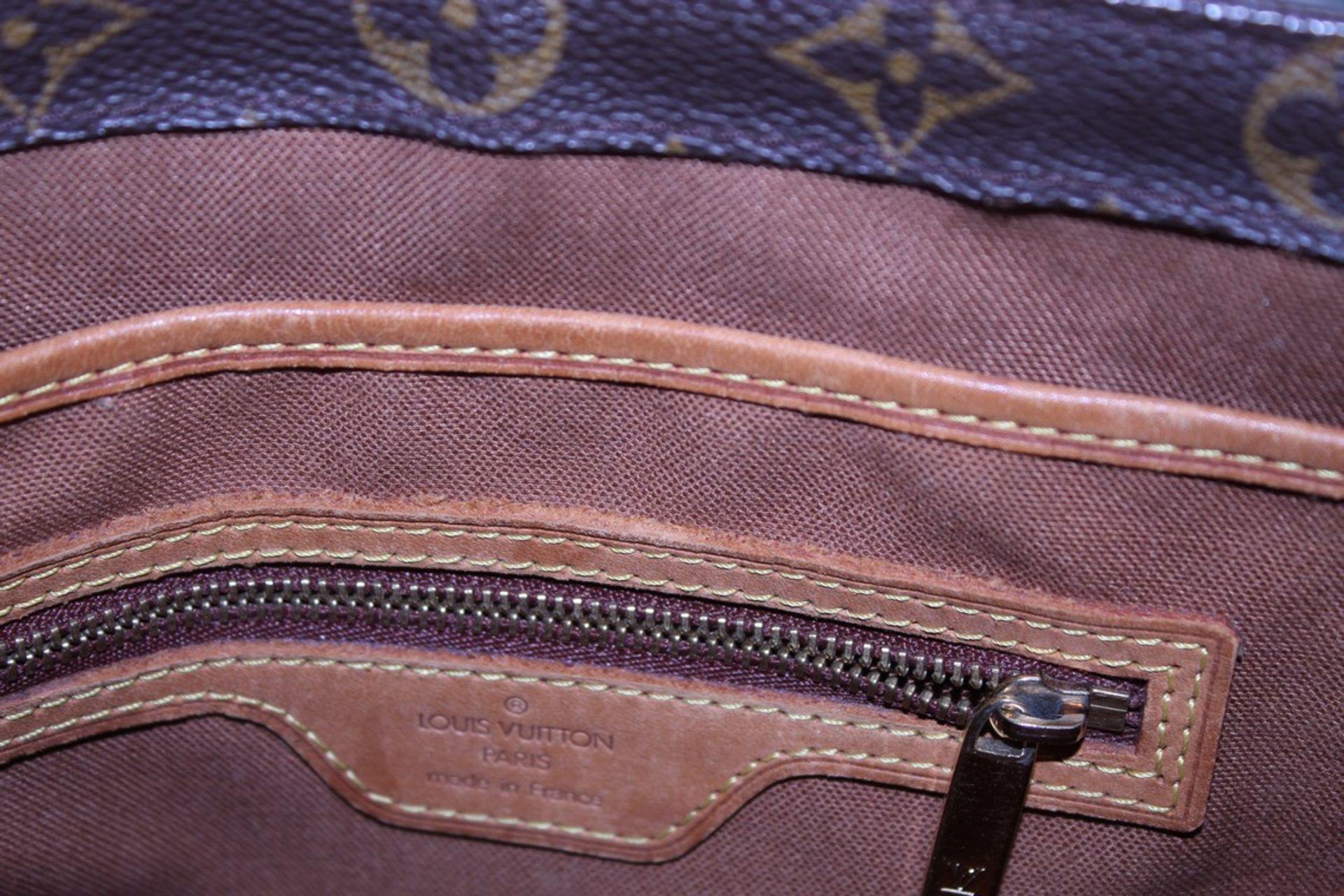 Rrp £1,500 Louis Vuitton Vavin Shoulder Bag, Brown Monogram Coated Canvas, Vachetta Handles, - Image 4 of 5