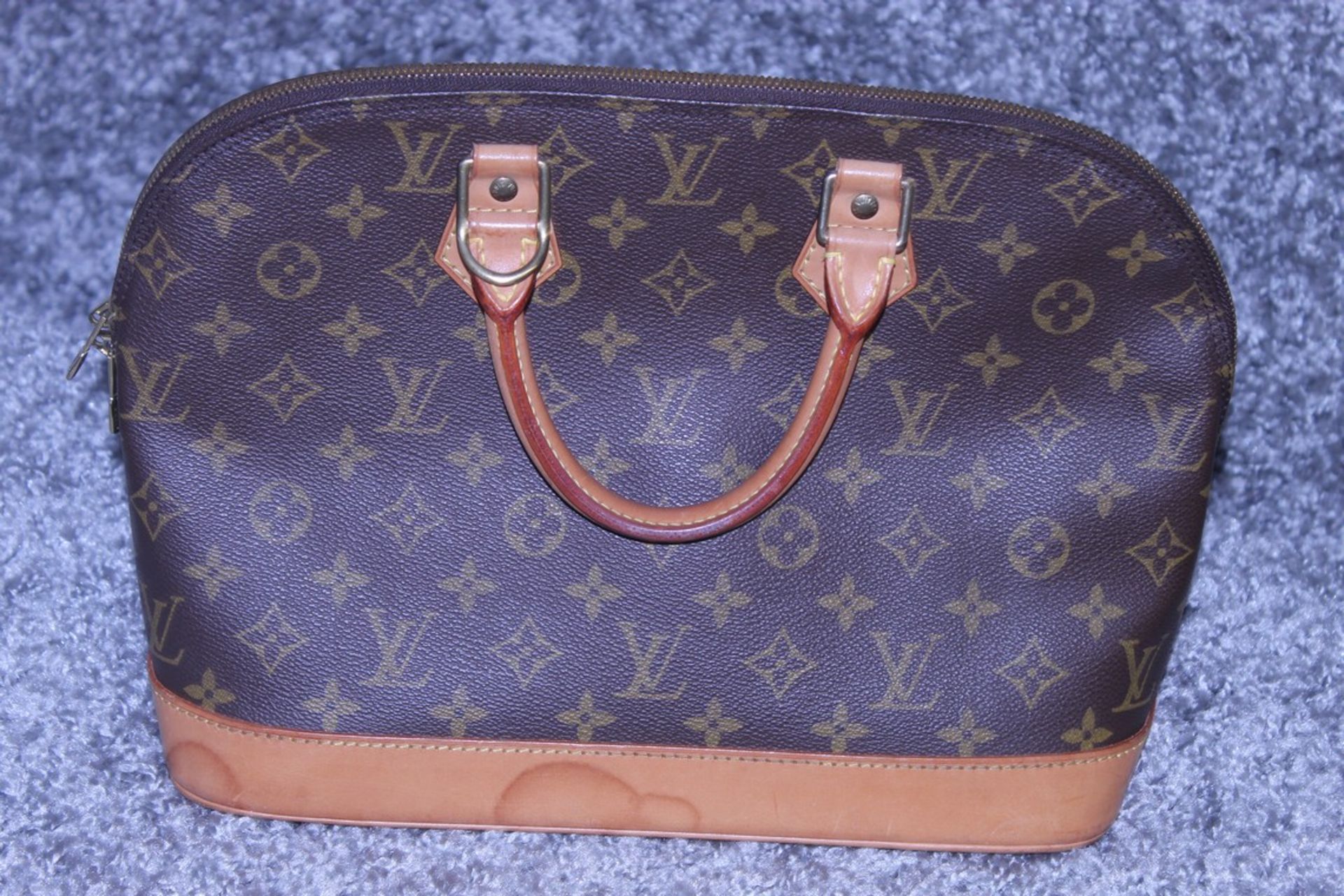 RRP £900 Louis Vuitton Alma Handbag, Monogram Coated Brown Canvas, 29x23x15cm (Proudction Code - Image 2 of 5