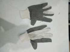 RRP £100 Lot To Contain 50 Brand New Pairs Of Polka Dot Work Wear Gloves (Appraisals Available On