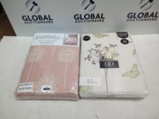 Rrp £100 Lot To Contain Portfolio Home Print Collection Peach Super King Duvet Set And Dreams And Dr