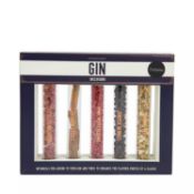 Rrp £120 Lot To Contain 10 Boxed Exclusive Sets Of 5 Gin Inclusions