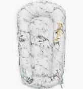 Rrp £150 Sleepyhead Deluxe+ Carrara Marble Baby Pod