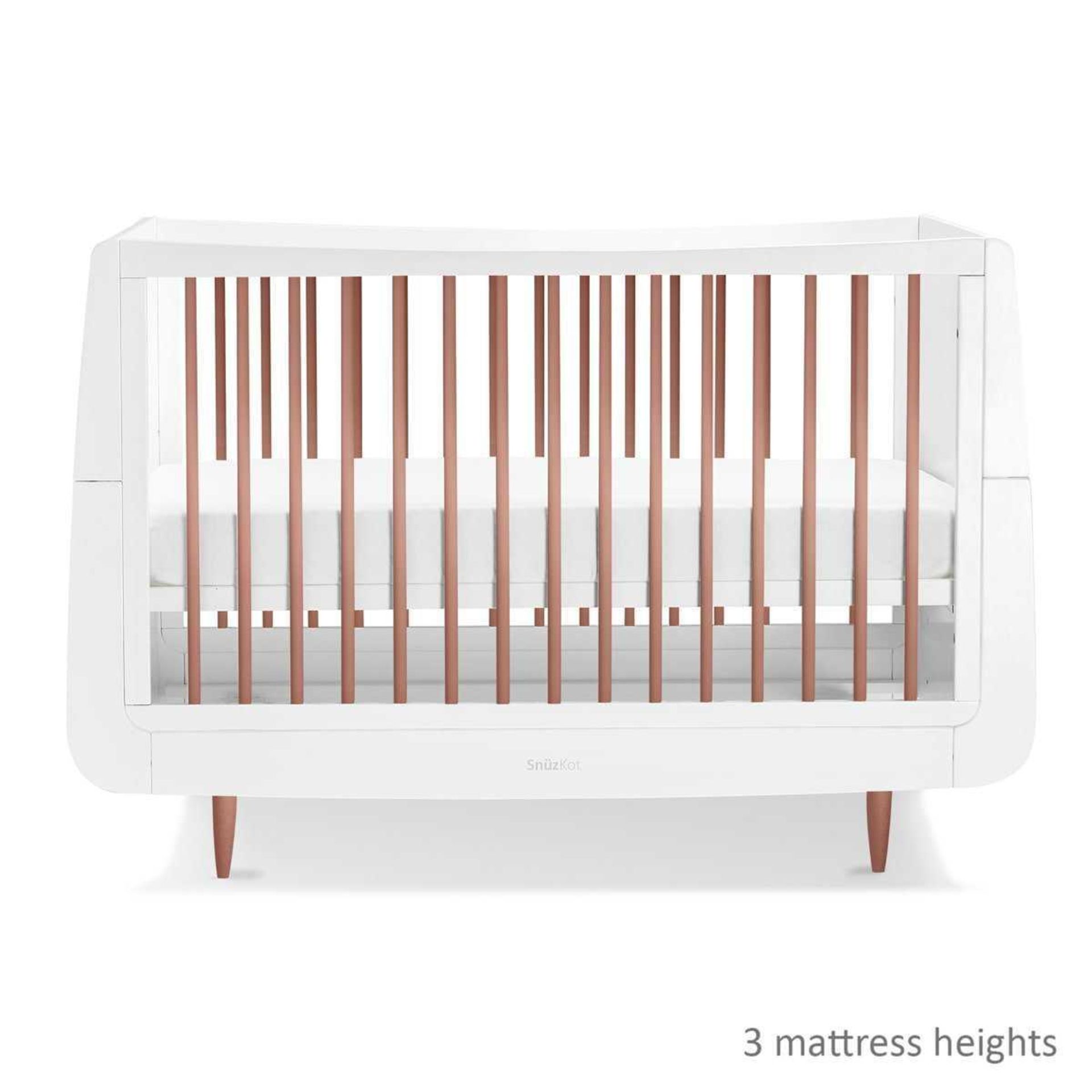 Rrp £800 When Complete Boxed Snuzkot Cot Bed In White (No 3/3) (Partlot)