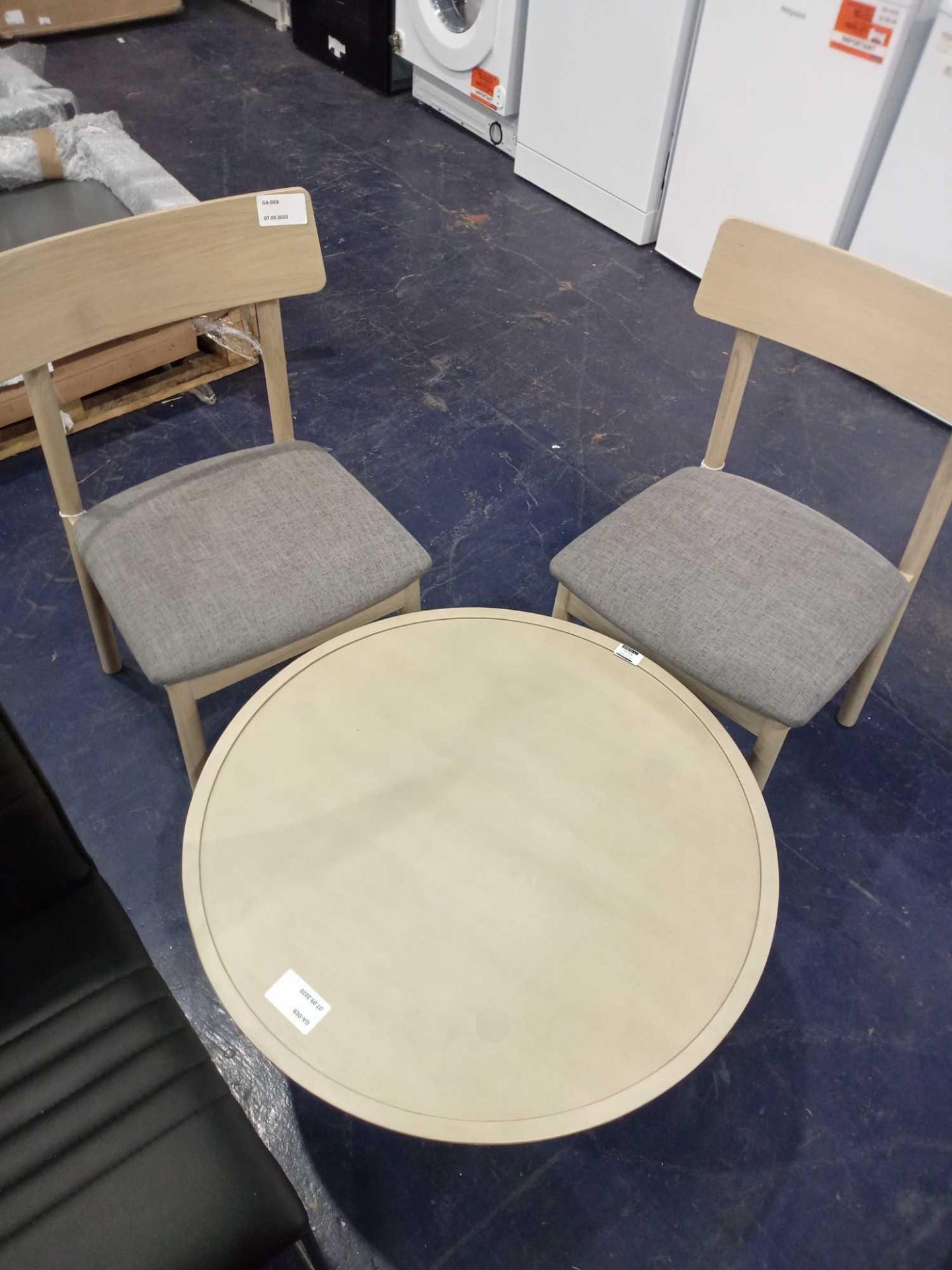 Rrp £400 Debenhams Designer Home Modern Contemporary Wooden Coffee Table And Two Matching Chairs