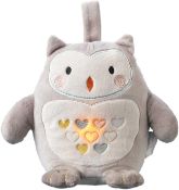 Rrp £35 Boxed Assorted Baby Items To Include Tommee Tippee Ollie The Owl, Chicco Next 2 Me Cover, Bu