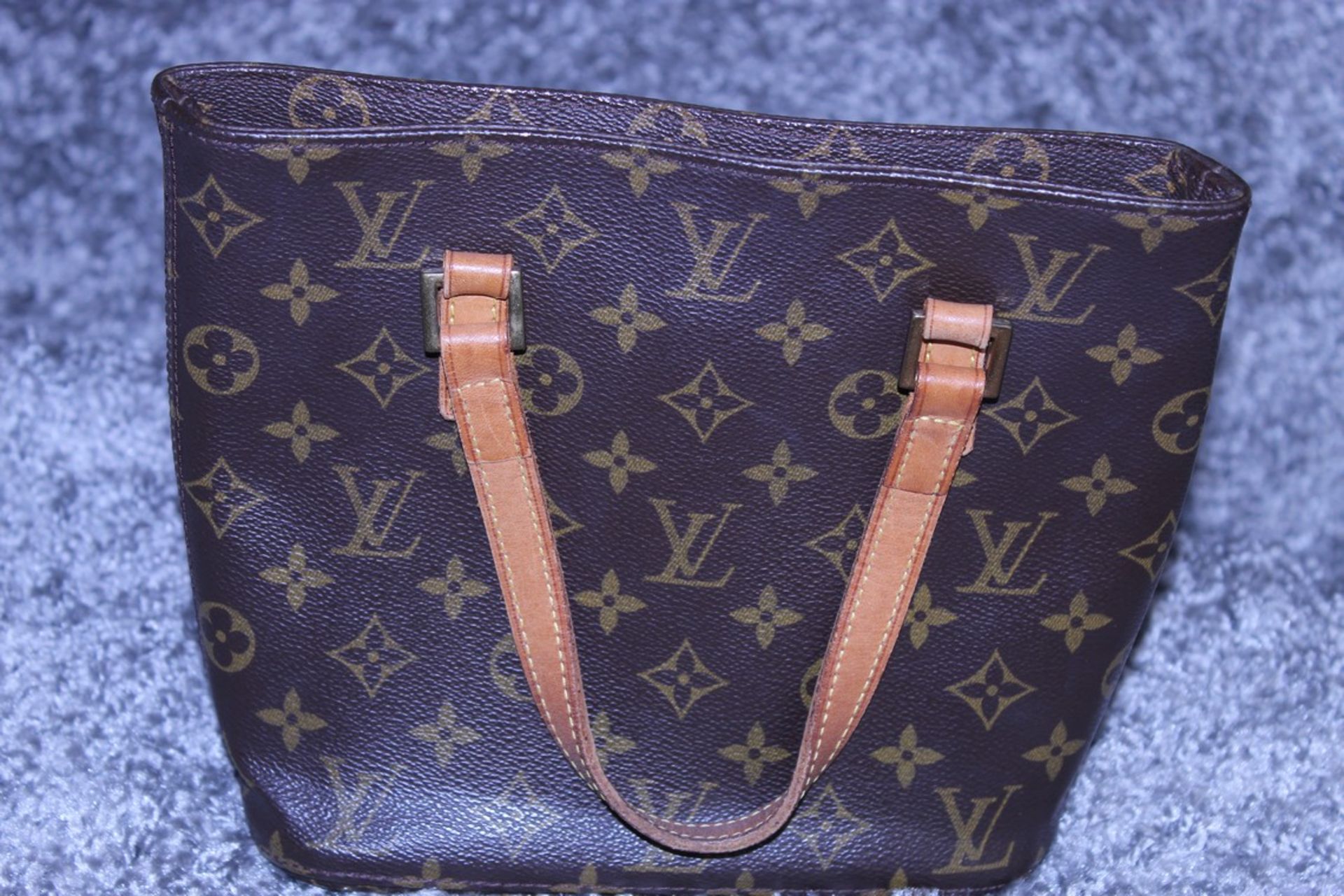 Rrp £1,500 Louis Vuitton Vavin Shoulder Bag, Brown Monogram Coated Canvas, Vachetta Handles, - Image 2 of 5