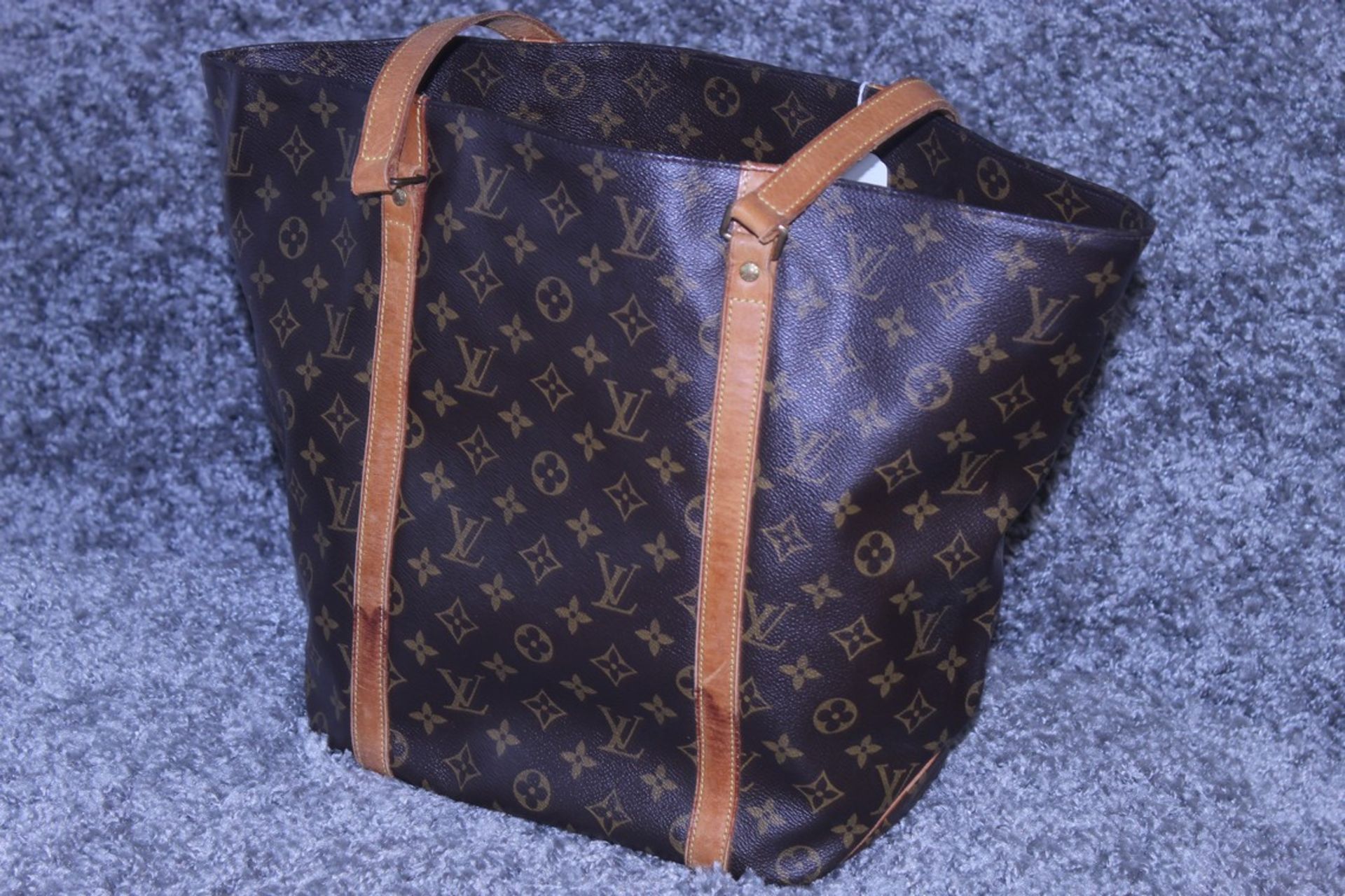 RRP £1,020 Louis Vuitton Sac Shopping Shoulder Bag, Brown Monogram Coated Canvas 25.5x34x14cm ( - Image 3 of 5