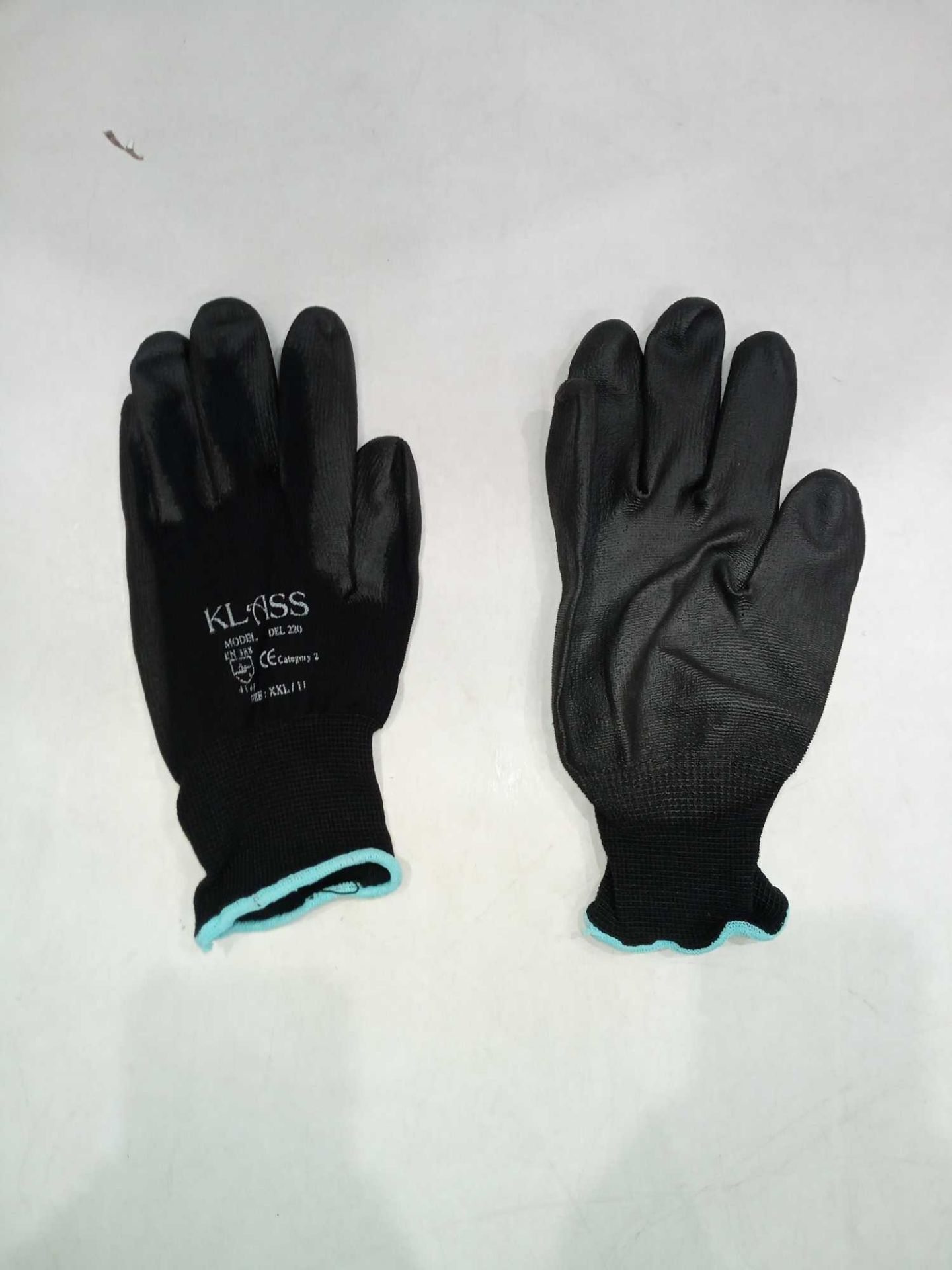 RRP £50 Lot To Contain 20 Pairs Of Brand New Class Black Work Gloves(Appraisals Available On - Image 2 of 2