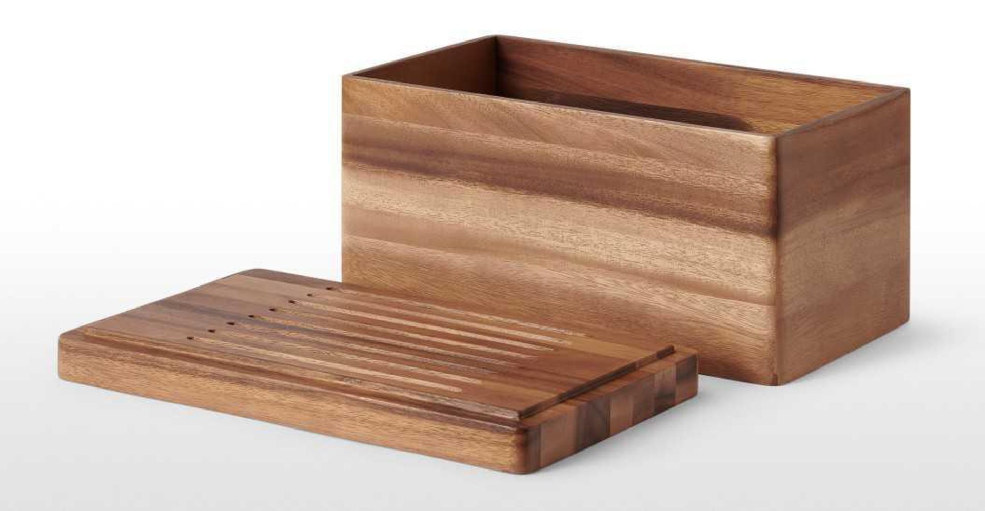 Rrp £40 Each Assorted Kitchen Items To Include A Boxed Made Acacia Clover Wood Bread Bin In Natural