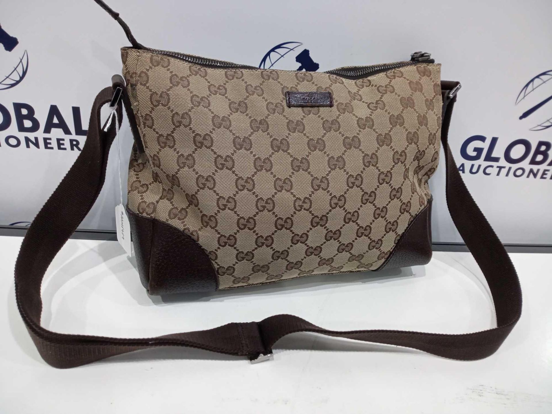 Rrp £750 Gucci Beige Brown Monogram Canvas Dark Brown Leather Ruthenium Hardware Shoulder Bag (Condi