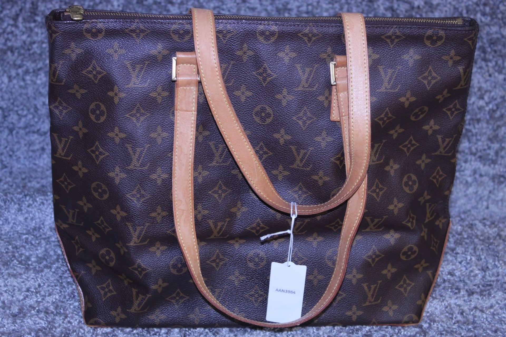 RRP £2,500 Brown Leather Cabaz Mezzo Shoulder Bag From Louis Vuitton Pre-Owned Featuring A - Image 2 of 6