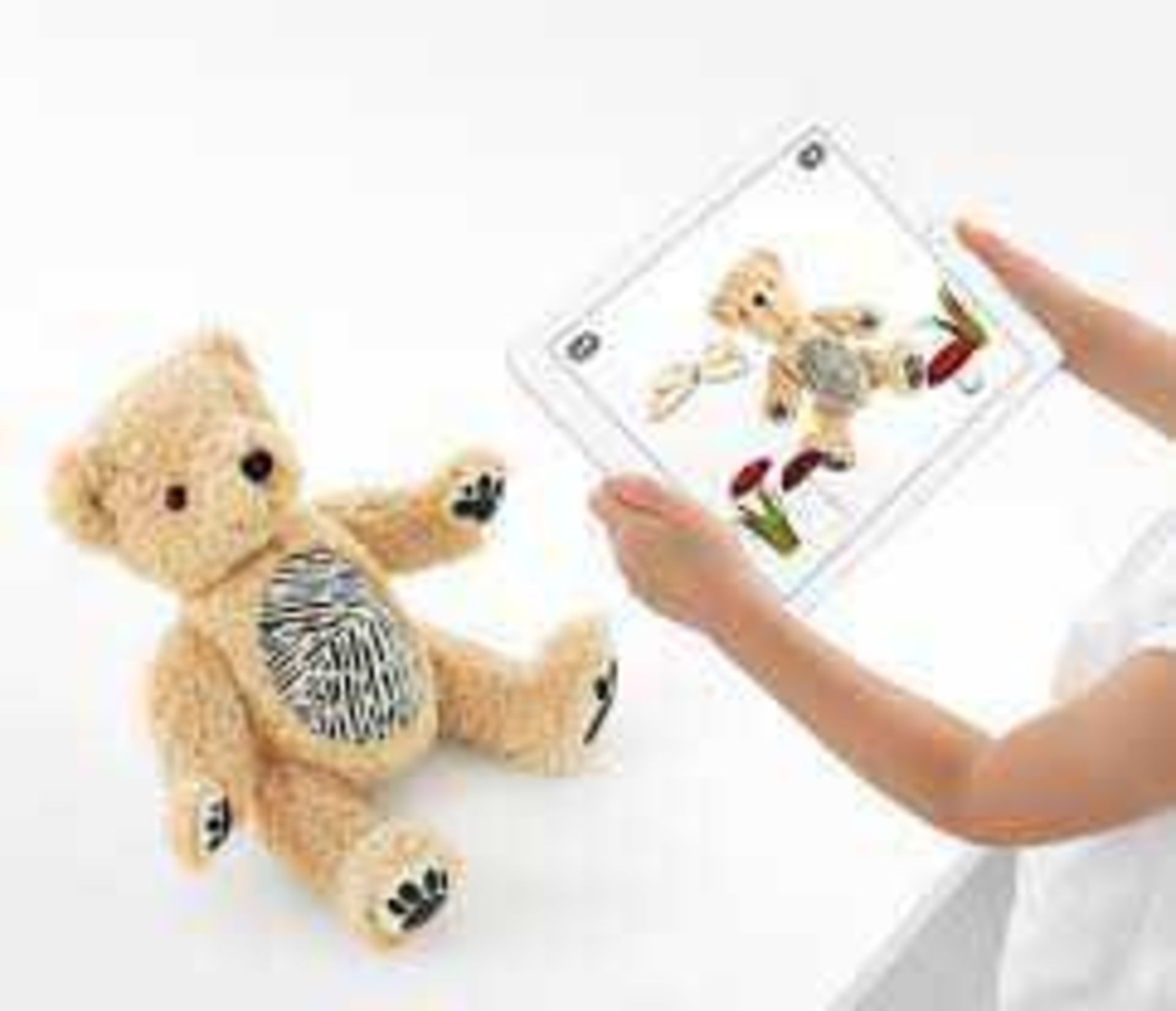 Rrp £100 Lot To Contain 2 Boxed Seedling Re-Imagine It Parker + Augmented Reality Care And Play Bear - Image 2 of 2