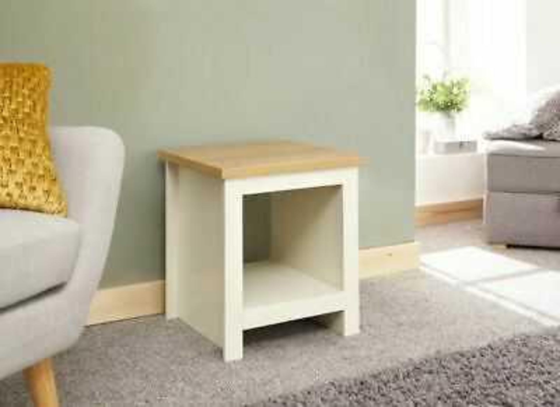 RRP £55 Boxed Gfw Lancaster Cream Side Table