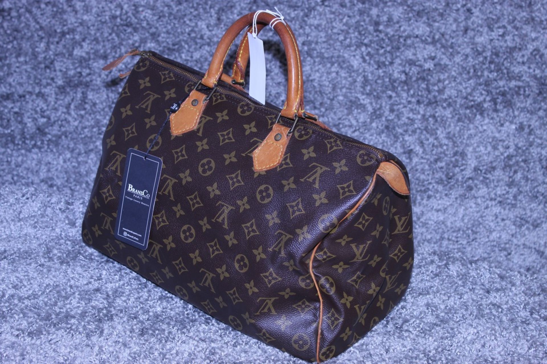 Rrp £1,100 Louis Vuitton Speedy 35 Handbag, Monocgram Coated Canvas, Vachetta Handles, 35X22X18Cm ( - Image 3 of 4