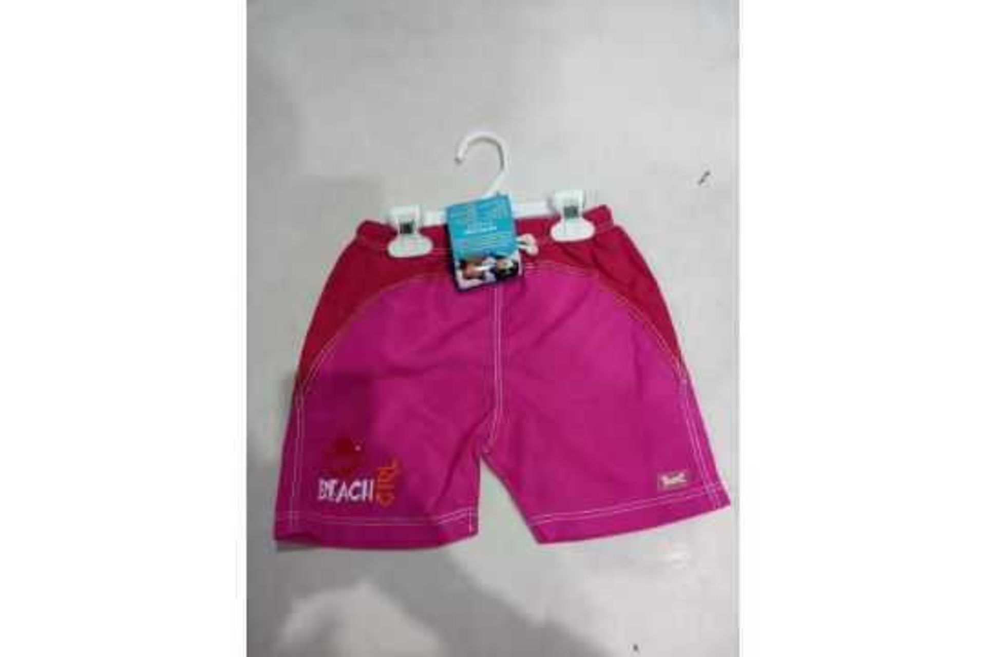 RRP £100 Lot To Contain 15 Brand New Bonz Beach Shorts