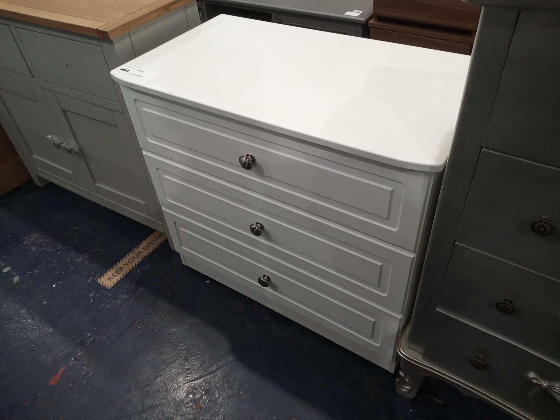 RRP £200 Designer Solid Wooden White 3 Draw Chest Of Drawers