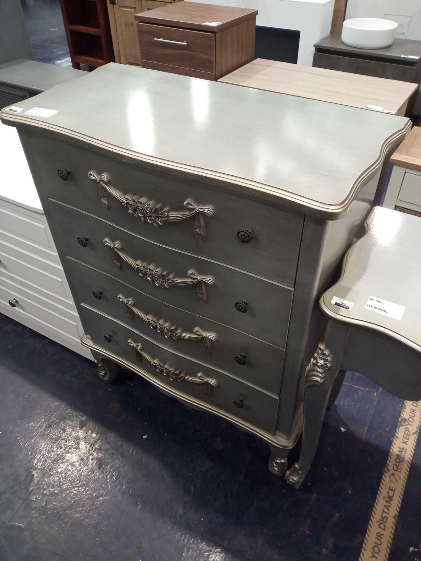 RRP £300 Designer 4 Draw Silver Chest Of Drawers