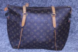 RRP £1,740 Louis Vuitton Totally Shoulder Bag, Brown Monogram Coated Canvas 33X28X14Cm (Production