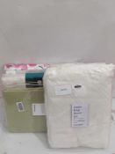 Combined RRP £280 Assorted Bedding Items To Include Superking Duvet Cover Set By Star Julien Macdona