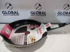 RRP £45 To £55 Each Assorted Kitchen Pans To Include Circulon Neverstick And Tefal