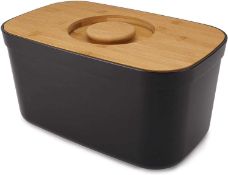 RRP £45 To £50 Each Sorted Kitchen Items To Include Joseph Joseph Bread Bin And Soma Water Filter