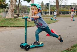 RRP £145 Boxed Micro Foldable Original Children's Scooter