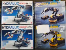 4 ITEMS – 2 X SCIENCE DISCOVERY HYDRAULIC ROBOT ARM & 2 X WIRED CONTROL ROBOT ARM
