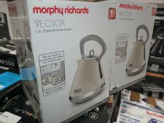 RRP £100 Lot To Contain 2 Boxed Morphy Richards Vector 1.5 L Pyramid Kettles In Cream