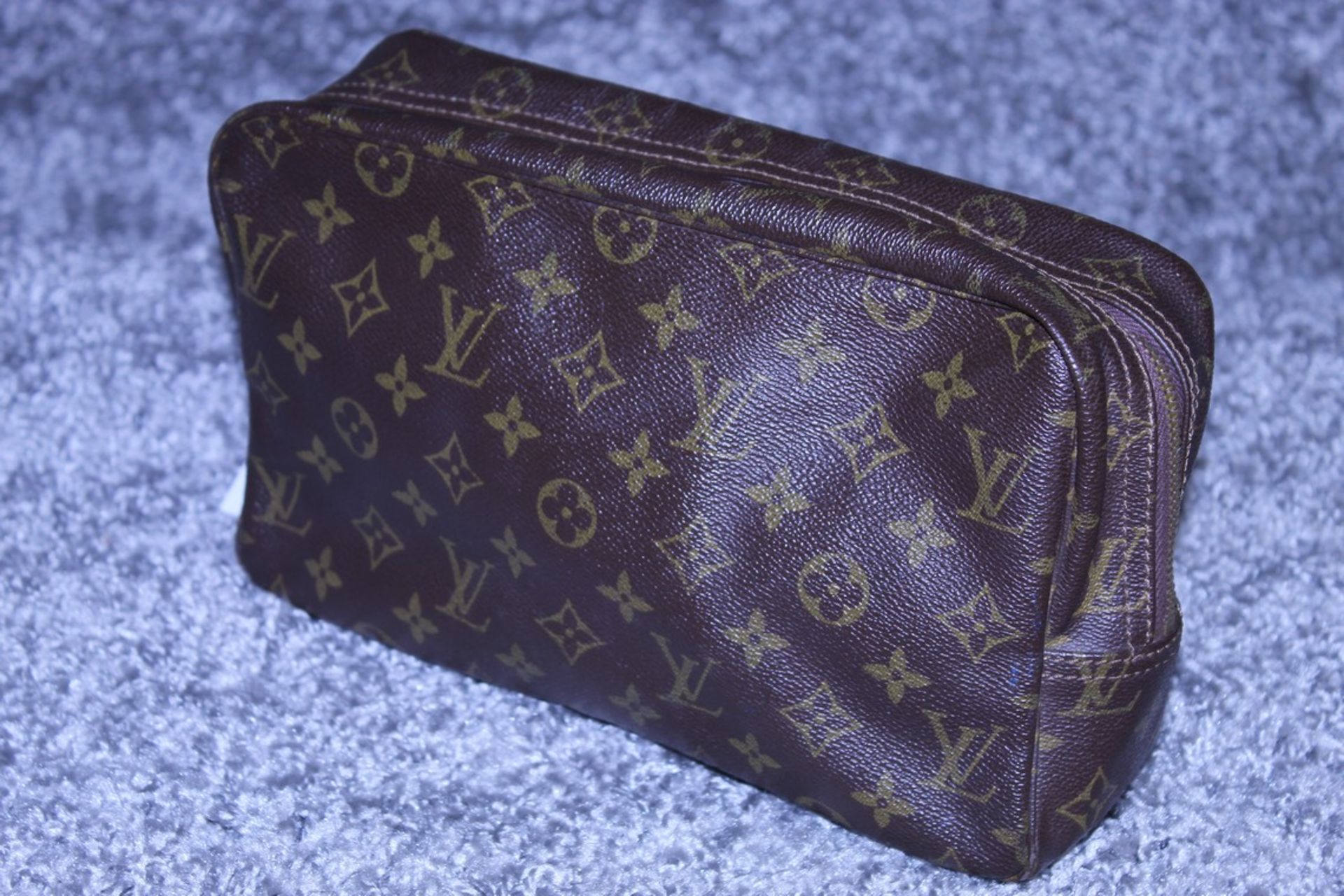 RRP £520 Louis Vuitton Toiletry Pouch, Brown Coated Canvas (Production Code 821) Condition Rating - Image 3 of 4