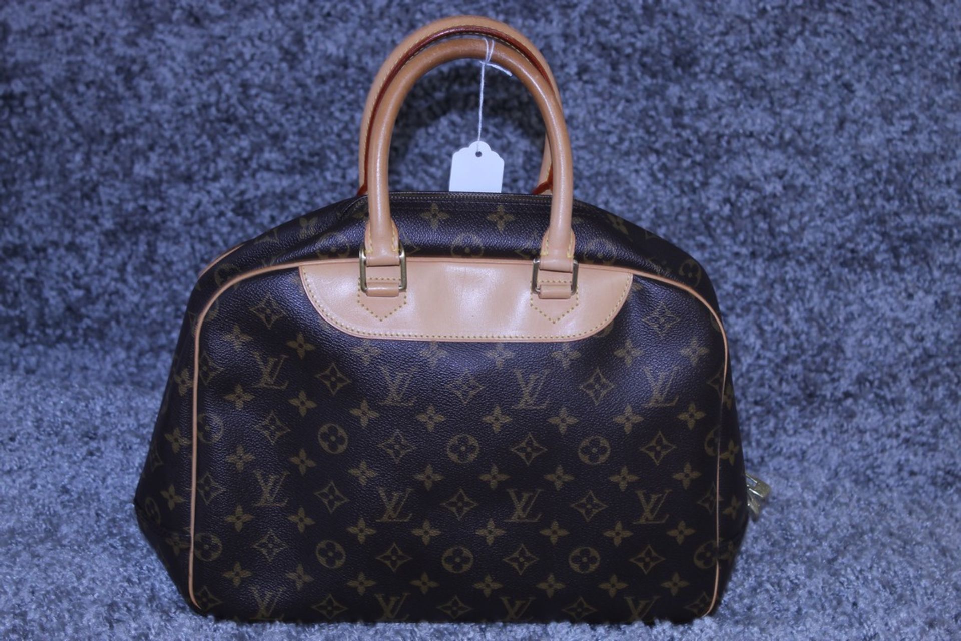 RRP £1,300 Louis Vuitton Deauville Handbag, Brown Monogram Coated Canvas 35X26X14Cm (Production Code - Image 2 of 5