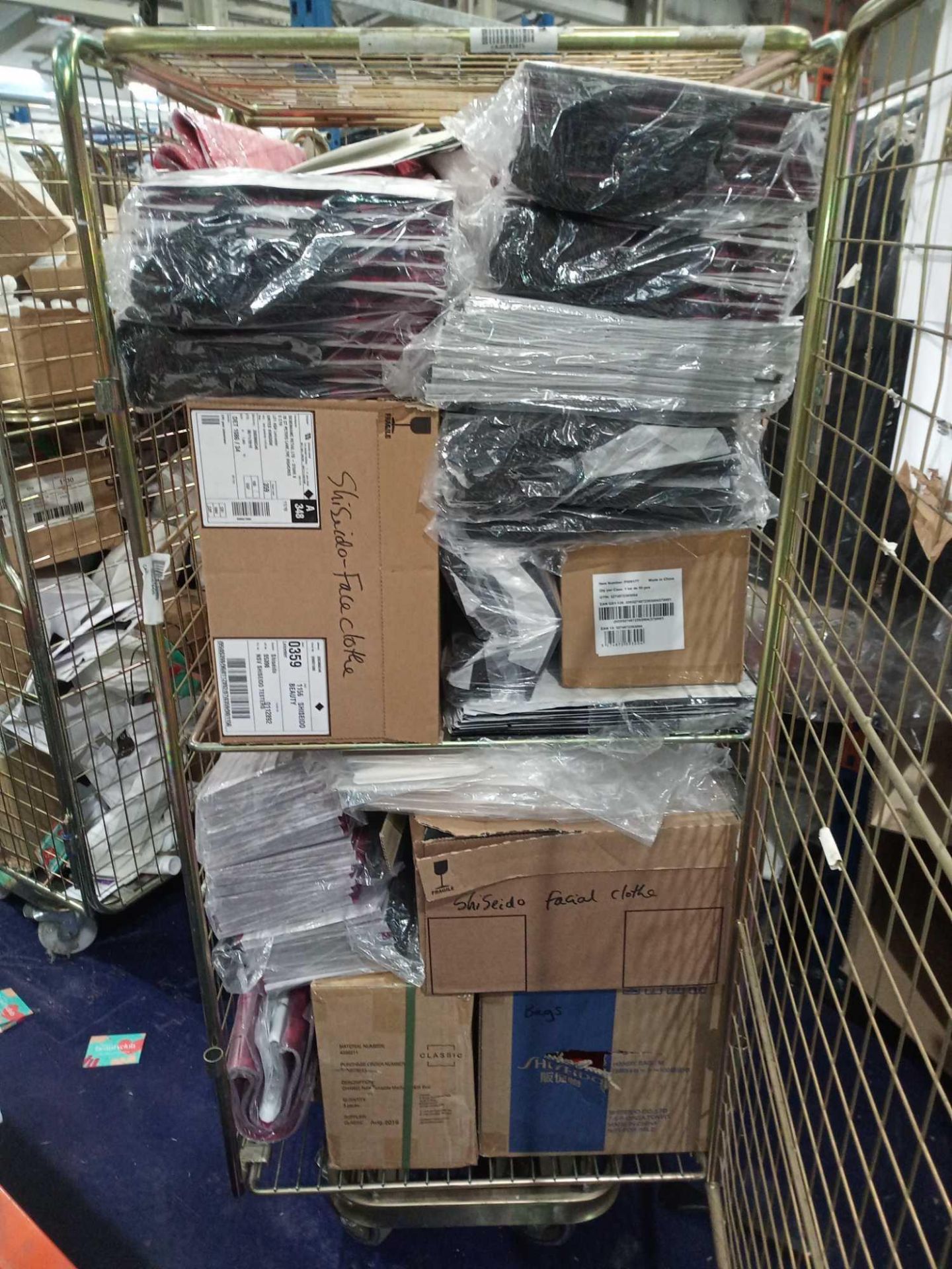 Pallet To Contain A Large Assortment Of John Lewis Blinds And Curtains To Include Grey Curtains, - Image 4 of 5