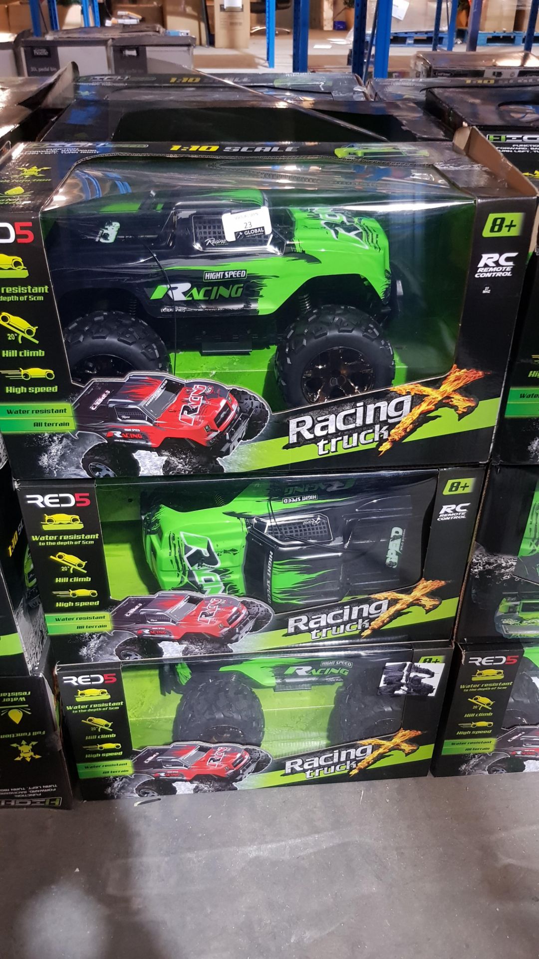 9 X RED5 RC RACING TRUCK