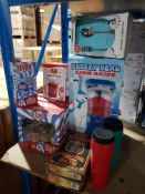 13 ITEMS – TO INC 5 X SLUSH PUPPIE 4 SYRUP SET, 1 X FREEZY BEAR SLUSHIE MACHINE, 2 X HOT SAUCE