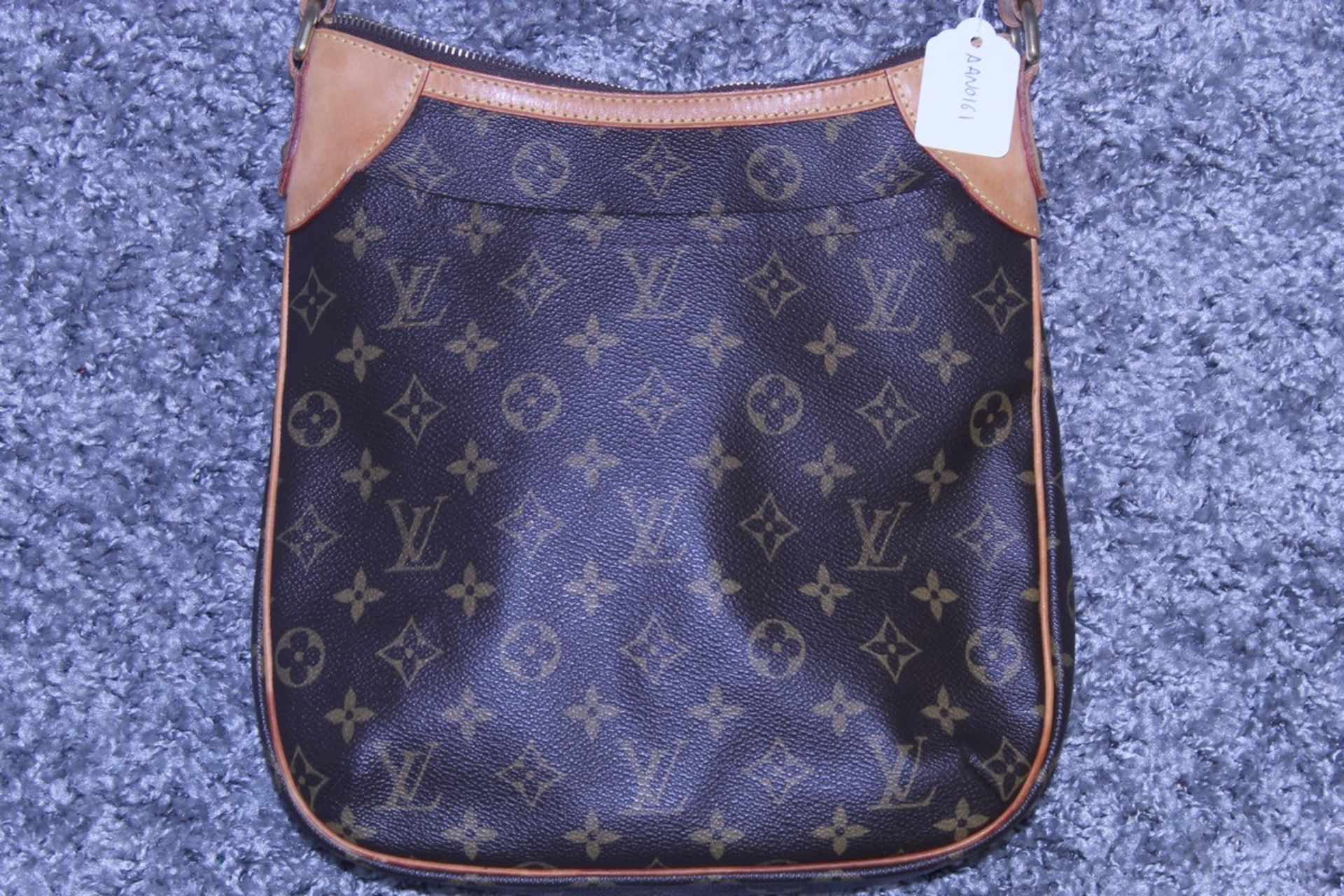 RRP £2300 Louis Vuitton Odeon Shoulder Bag In Brown Monogram Canvas. Condition Rating A (Aan0161)