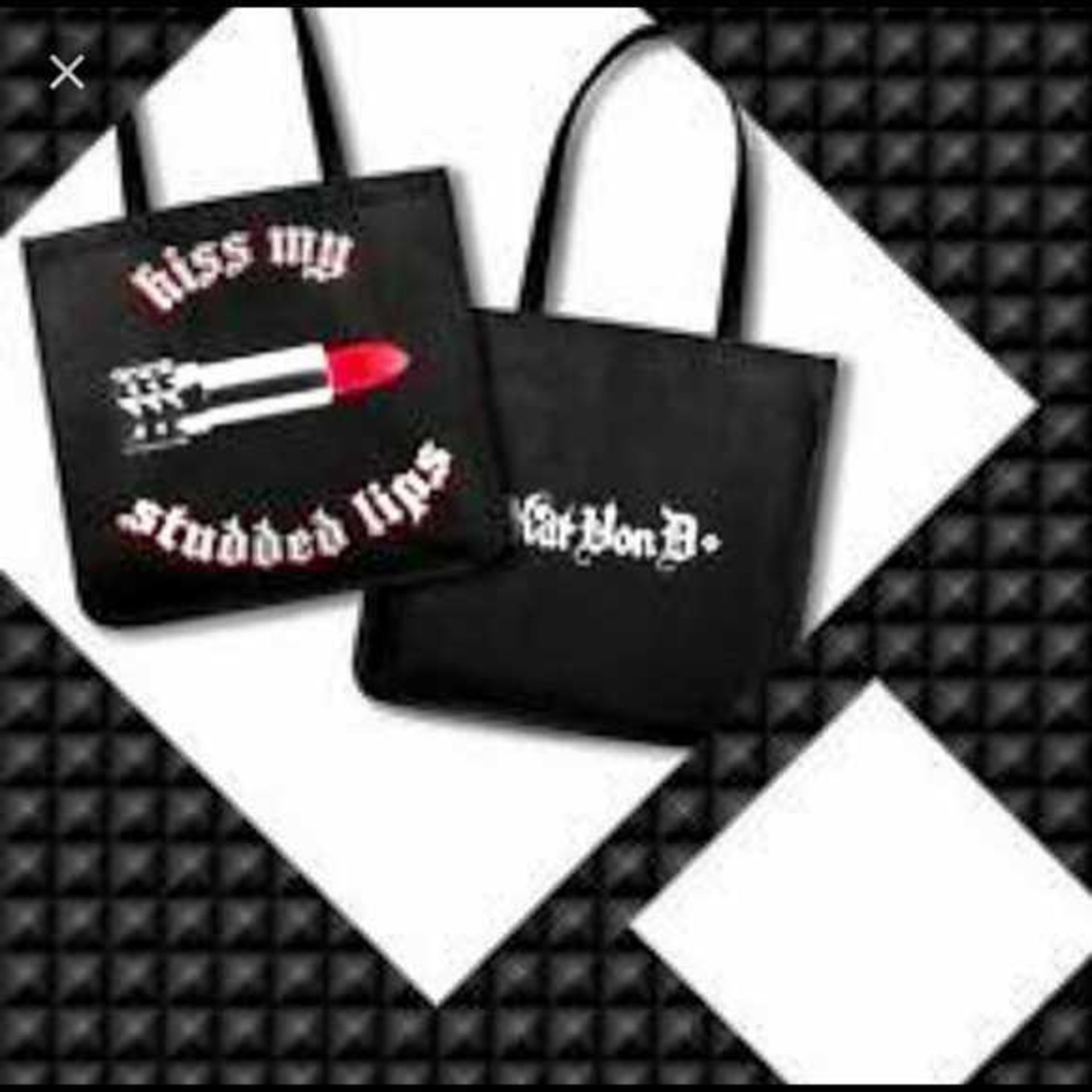 RRP £100 Lot To Contain 10 Brand New Bagged And Sealed Kat Von D Kiss My Studded Lips Debenhams Shop
