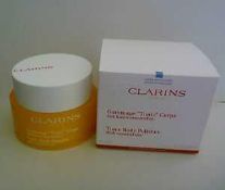 RRP £80 Lot To Contain 2 Boxed Clarins Paris Tonic Body Polisher 500G